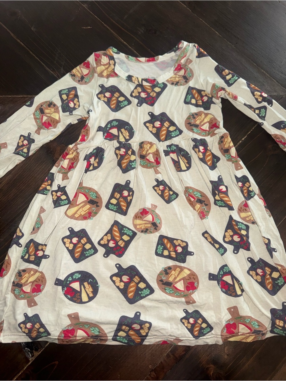 Bestaroo Bamboo Charcuterie Board Dress Size 4T